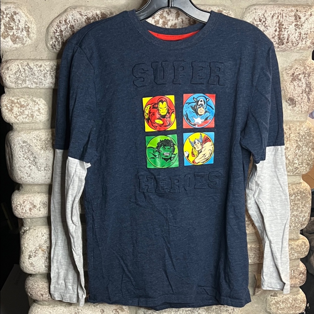 Marvel Boys’ XXL (18) Embossed Super Heroes Long Sleeve Shirt